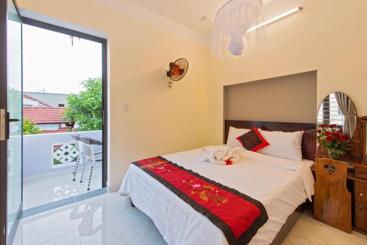 Bougain Villeas Homestay Hoi An Esterno foto