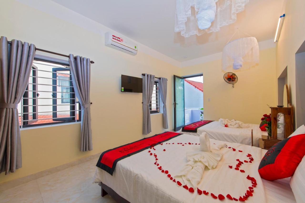 Bougain Villeas Homestay Hoi An Esterno foto