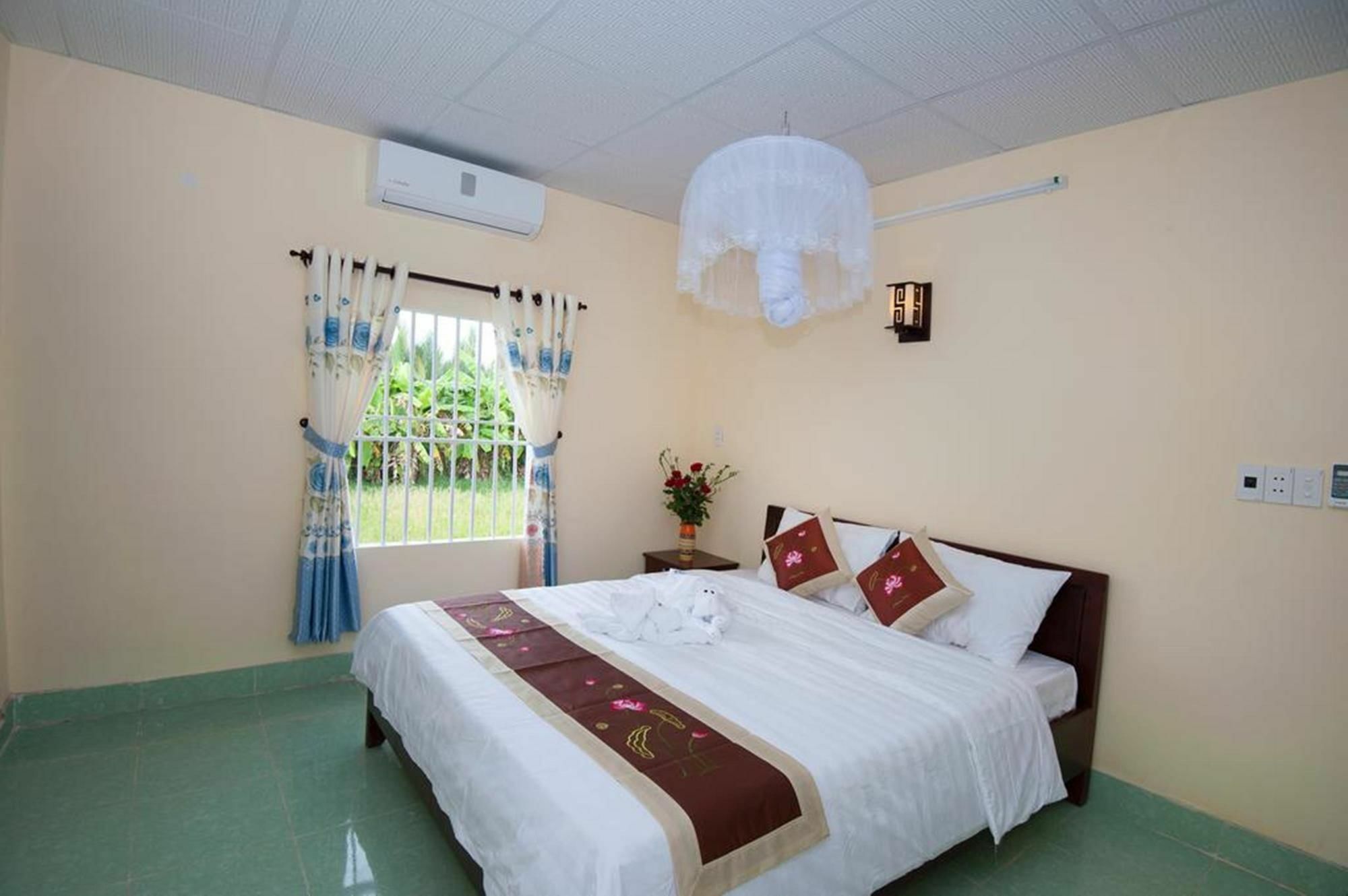 Bougain Villeas Homestay Hoi An Esterno foto